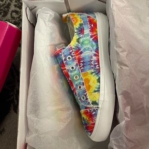 Corkys. Size 7 brand new. Rainbow